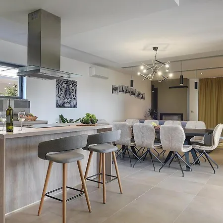 Holiday home Ula