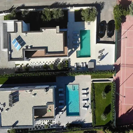 Semesterbostad Ula Pula